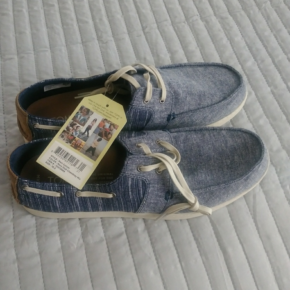 Tom's